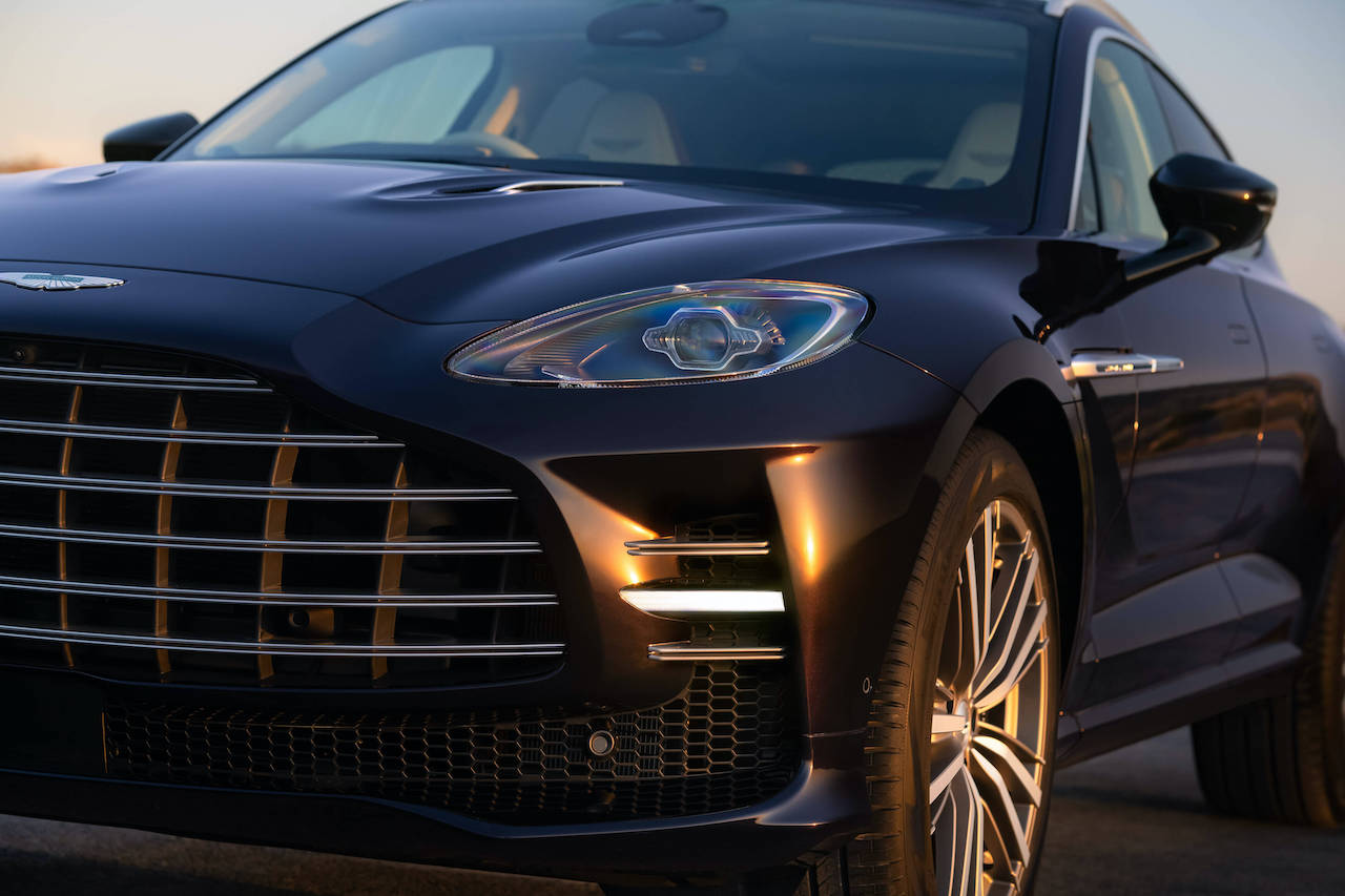 Aston-Martin-DBX-GT_20